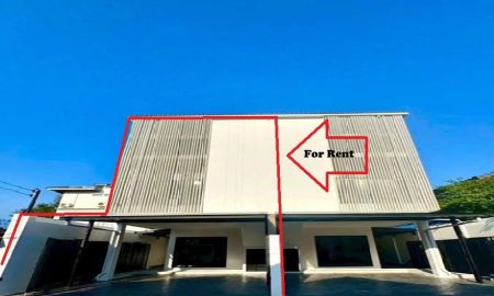 ให้เช่าทาวน์เฮาส์ - ให้เช่าทาวน์โฮม / โฮมออฟฟิศ 3 ชั้น / สร้างใหม่ / ทำเล ซอยลาดพร้าว 87 / หลัง CDC