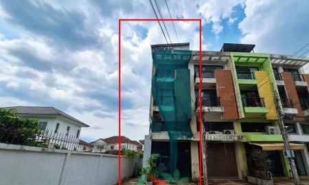 ขายอาคารพาณิชย์ / สำนักงาน - ขายถูก3.5ล้าน อาคารพาณิชย์3.5ชั้น 27ตรว. หลังริม โครงการเดอะวิลเลจ ปัญญา-รามอินทรา จัดกู้ฟรี