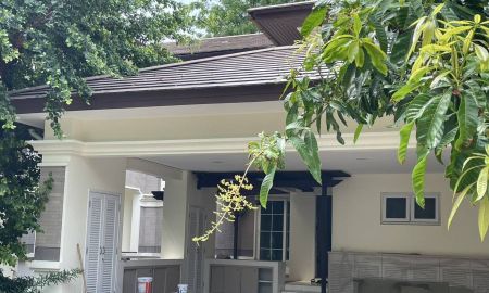 ขาย-ให้เช่าบ้าน - ขายและให้เช่าหมู่บ้านลดาวัลย์ รามอินทรา เป็นหลังไข่แดง อยู่ตรงกลาง สวยที่สุดในโครงการลดาวัลย์ รามอินทรา