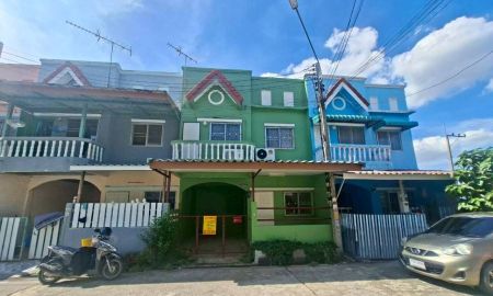 ขายทาวน์เฮาส์ - ขายบ้าน 2 ชั้น หมู่บ้านเจริญลาภ5 คลอง8 ธัญบุรี