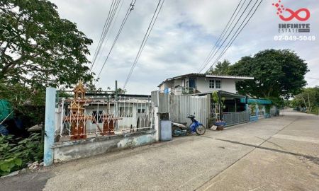 ขายที่ดิน - ขายที่ดินพร้อมสิ่งปลูกสร้าง 25 ตร.ว. ติดถนนเลียบคลองประปา ซอยบางเลียบ 2 ถนนปทุมธานี - บางปะหัน ใกล้วัดเสด็จ บ้านกลาง เมืองปทุมธานี