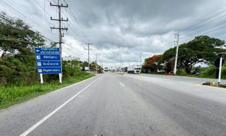 ขายที่ดิน - ขายที่ดินติดถนนสันป่าตองเชียงใหม่ ฮอด ผังสีชมพูพร้อมโอน