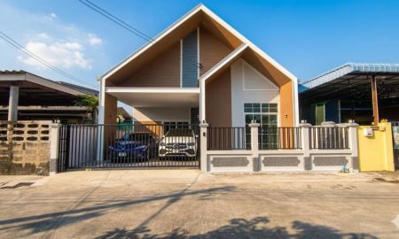 ขายบ้าน - ขายบ้านเดี่ยวชั้นเดี่ยว สไตล์นอดิก ถนนรามคำแหง 174 รีโนเวทใหม่ เนื้อที่ 122 ตารางเมตร 3 นอน 3 น้ำ ที่จอดรถ 2 คัน มีนบุรี กรุงเทพมหานคร