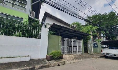 ขายโรงงาน / โกดัง - ขายด่วน อาคาร 2 ขั้น เป็นโรงงานเบเกอรเก่า ในซอยรามคำแหง 118 เนื้อที่ 400 ตารางเมตร หรือ 114 ตรว เป็นออฟฟิตชั้นล่างและชั้นสอง