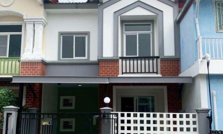 ขายทาวน์เฮาส์ - หมู่บ้านเดอะ คอนเนค 5 วงแหวน - รามอินทรา ถนนกาญจนาภิเษก 5/7 พร้อมอยู่