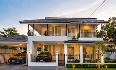 ให้เช่าบ้าน - ให้เช่า] หมู่บ้าน ซื่อตรง บางบัวทอง-340 / 4 ห้องนอน 3 ห้องน้ำ / 110 ตรว. 280 ตรม. **45,000**