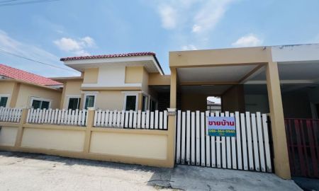 ขายบ้าน - บ้านเดี่ยวชั้นเดียว 36 ตร.วา หมู่บ้านทวีทรัพย์ พานทอง ชลบุรี บ้านใหม่ ไม่เคยอยู่ พร้อมรีโนเวท เข้าอยู่ทันที!