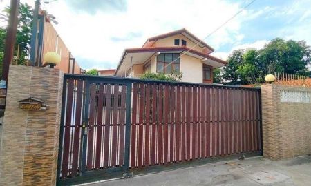 ขายบ้าน - ขาย] บ้านเดี่ยว ต้นซอย จรัญสนิทวงศ์ 39 แยก 2 เดินเพียง 2 นาทีถึงสถานีรถไฟฟ้าบางขุนนนท์ จุดเชื่อมต่อรถไฟฟ้าสีน้ำเงินและสีส้ม ใกล้ รพ.ศิริราช