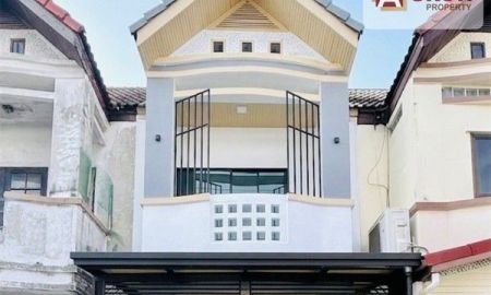 ขายทาวน์เฮาส์ - หมู่บ้านเลิศอุบล ซอยพระยาสุเรนทร์ 44 บ้านรีโนเวทใหม่ ตกแต่งครบ พร้อมเข้าอยู่