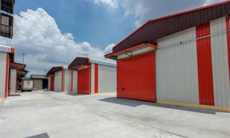 ให้เช่าโรงงาน / โกดัง - โกดังให้เช่าย่านลาดพร้าว ขนาด 280-560 ตรม รถใหญ่เข้าออกได้ทุกขนาด เขตวังทองหลาง กทม