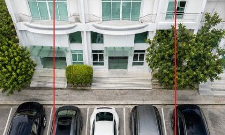 ให้เช่าอาคารพาณิชย์ / สำนักงาน - ศรีวรา ประชาอุทิศ เหม่งจ๋าย อาคาร4 ชั้น 4นอน 4 น้ำ ใกล้เดอะซีน 700 ม.โรงแรมเอสซีปาร์ค 50ตรว. 500ตร.ม.