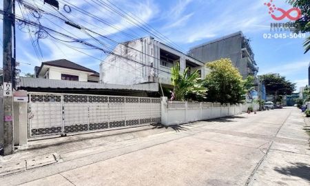 ขายบ้าน - ขายบ้านเดี่ยว 2 ชั้น 185 ตร.ว. สุขุมวิท 63 เอกมัย 24 ใกล้ BTS เอกมัย