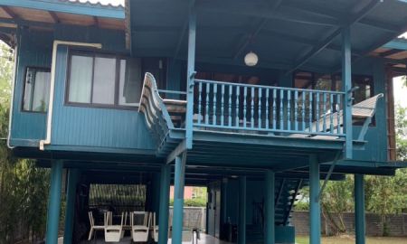 ขายบ้าน - ขายกิจการรีสอร์ท บ้าน 2 หลัง บางไทร อยุธยา รวมที่ดินทั้งหมด 627 ตรว บรรยากาศริมน้ำ พร้อมดำเนินกิจการต่อ