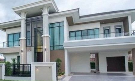 ให้เช่าบ้าน - 4 ห้องนอน 4 ห้องน้ำ เฟอร์นิเจอร์และเครื่องใช้ไฟฟ้าครบ