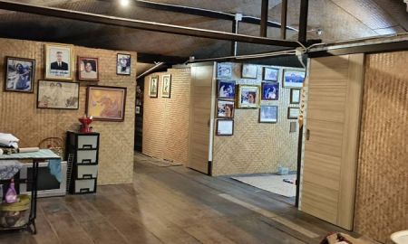 ขายที่ดิน - ราคานี้ไม่มีอีกแล้ว!! ที่ดินพร้อมบ้าน 111 ตร.ว. ใจกลางเมืองเชียงใหม่ อยู่คูเมืองด้านใน ใกล้ประตูเชียงใหม่ ถนนคนเดินฯ