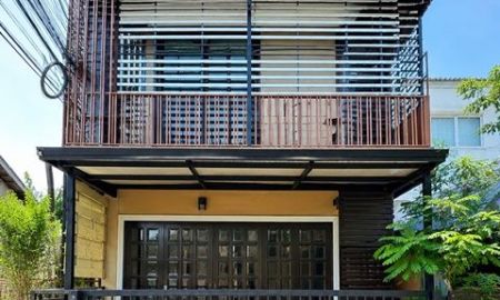 ให้เช่าบ้าน - กรุงเทพกรีฑา5-9 บ้านเดี่ยว 2 ชั้น 4นอน 3น้ำ หลังมุม 40 ตร.วา 160 ตร.ม. พร้อมเฟอร์ฯ ใกล้ตลาดลำสาลีและตลาดบางกะปิ 1.2 กม.