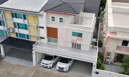 ให้เช่าบ้าน - ใกล้ เซ็นทรัลอีสต์วิลล์ 400 ม. ถ.ลาดพร้าว71นาคนิวาส12-22 บ้าน 4 ชั้น หน้ากว้าง 8 เมตร 4นอน 3 น้ำ ถนนประดิษฐ์มนูธรรม 28 ตร.ว. 450 ตร.ม.