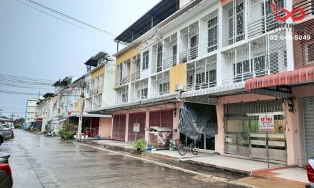ขายอาคารพาณิชย์ / สำนักงาน - ขายอาคารพาณิชย์ 3 ชั้น บ้านบุษรา เพชรเกษ 81 (ซ.มาเจริญ) 18 ตร.ว.