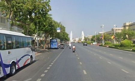 ขายที่ดิน - ขายที่ดินพร้อมสิ่งปลูกสร้าง ถนนดินสอ ใกล้เสาชิงช้า