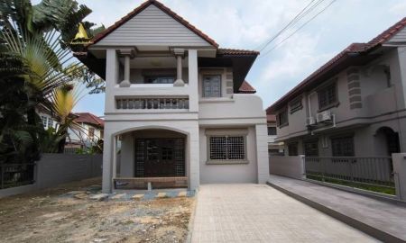 ให้เช่าบ้าน - ให้เช่าบ้านเดี่ยว 2 ชั้น มณียา ท่าอิฐ รัตนาธิเบศร์ มีเฟอร์นิเจอร์บางส่วน