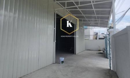 ให้เช่าโรงงาน / โกดัง - ให้เช่าโกดัง ลาดพร้าว 101 บางกะปิ ลาดพร้าว พื้นที่ใช้สอย 270 ตารางเมตร พร้อมออฟฟิศ