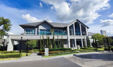 ขายบ้าน - Bangkok Boulevard Signature Chaengwattana ถนนชัยพฤกษ์ ปากเกร็ด นนทบุรี ราคา 37.3 ล้าน 453 SQM. 80.5 SQW. 4 นอน 5 น้ำ 4 ที่จอดรถ