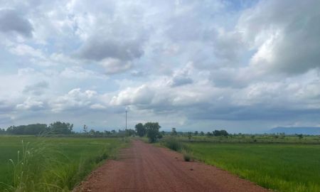 ขายที่ดิน - ขายที่ดินวิวภูเขา 2 ไร่ ใกล้ถนนใหญ่สุวรรณศรใหม่ นครนายก