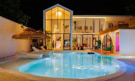 ให้เช่าบ้าน - ให้เช่า Luxury Pool Villa พระโขนง บ้านเดี่ยวนอกโครงการ พร้อมสระว่ายน้ำส่วนตัว