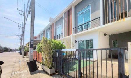 ขายทาวน์เฮาส์ - ขายทาวน์เฮ้าส์ 2 ชั้น หมู่บ้านพฤกษา 119 รังสิต คลอง 2 รีโนเวทใหม่ พร้อมเข้าอยู่ ขนาด 18.7 ตารางวา 3 ห้องนอน ตำบลคลองสอง อำเภอคลองหลวง จังหวัดปทุมธานี