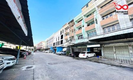 ขายอาคารพาณิชย์ / สำนักงาน - ขายอาคารพาณิชย์ 4.5 ชั้น 23 ตรว. ถนนเจริญนคร ซอยเจริญนคร 10 ใกล้ไอคอนสยาม