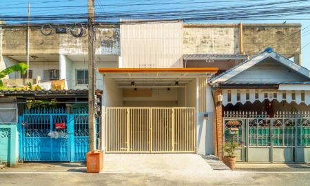 ขายทาวน์เฮาส์ - ขายทาวน์เฮ้าส์ ธารทอง 2 วัดลาดปลาดุก 18 ตรว. ใกล้รถไฟฟ้าคลองบางไผ่ รีโนเวทพร้อมอยู่