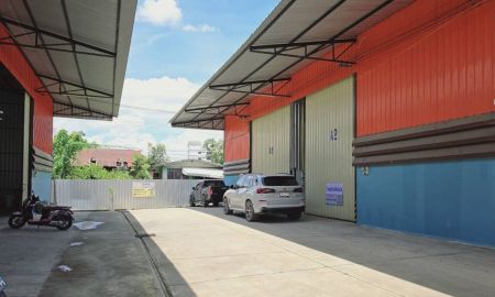 ให้เช่าโรงงาน / โกดัง - โกดังให้เช่าบางกร่าง ถ.บางกรวย-ไทรน้อย ต.บางกร่าง อ.เมือง จ.นนทบุรี