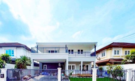 ให้เช่าบ้าน - ใกล้โรงเรียน RIS มีนบุรี 900 ม.เพอร์เฟคเพลส บ้านเดี่ยว 4 นอน 3 น้ำ รามคำแหง164 52 ตร.ว. 180 ตร.ม. พร้อมเฟอร์ฯ