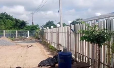 ขายที่ดิน - ขายที่ดินติดถนนค้าขายได้ตำบลหนองแฝกสารภีพร้อมโอน
