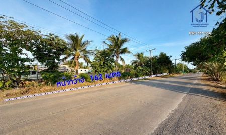 ขายที่ดิน - ขายที่ดินถมแล้ว เนื้อที่ 4 ไร่ ถนนรังสิต-นครนายก คลอง9 หนองเสือ เหมาะทำโกดัง โรงงาน