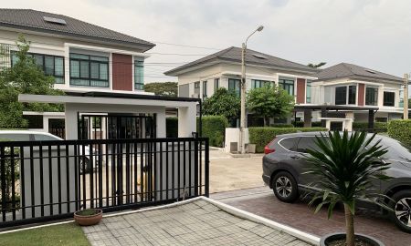 ขายบ้าน - ขายบ้านเดี่ยวหรู NC Royal ปิ่นเกล้า 103 ตร.วา 4 นอน 4 น้ำ จอดรถ 6 คัน บ้านใหญ่ พร้อมอยู่ ใกล้ The Mall บางแค