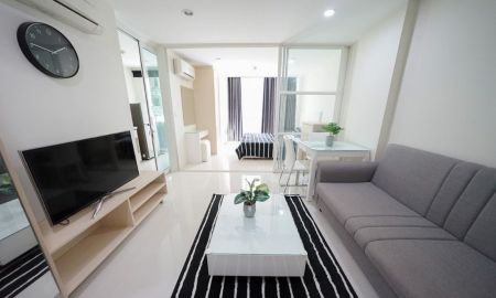 ให้เช่าคอนโด - Condo Elements Srinakarin 38 ตารางเมตร 1 ห้องนอน ชั้น2 ตึก4 ทิศใต้ ตกแต่งครบ ติดสระว่ายน้ำ