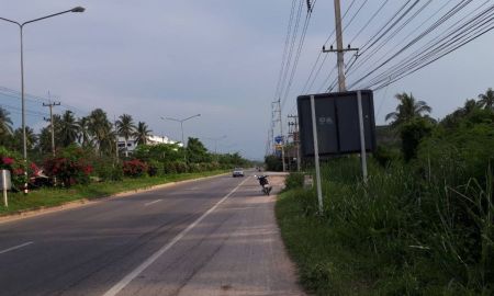 ขายที่ดิน - ขาย/ให้เช่าถูกมาก!! ที่ดิน 4-2-84.2 ไร่ ติดถนน 4 เลน ทำเลทอง อ.อัมพวา จ.สมุทรสงคราม ใกล้ตลาดน้ำอัมพวา 3 นาที