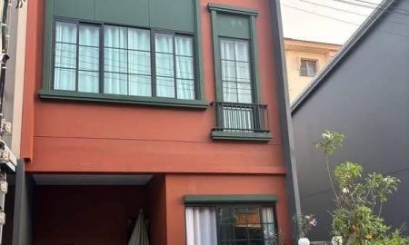 ให้เช่าทาวน์เฮาส์ - บ้านให้เช่า ทาวน์โฮม 2 ชั้น หลังมุม สิริเพลส บางนา-เทพารักษ์
