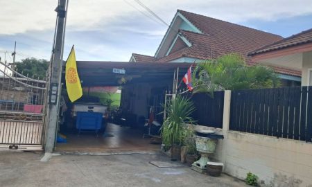 ขายบ้าน - ทำเลทองพัทยา+น้ำไม่ท่วม! ขายบ้านเดี่ยวหลังใหญ่ 4 นอน โครงการโชคชัยวิลเลจ 8 ซอยวัดบุญสัมพันธ์ (เขาน้อย)