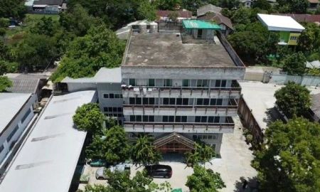 ขายบ้าน - ขาย 45 ล.บ้าน 4ชั้น ขนาด417ตร.ว.พื้นที่ใช้ สอย 1440ตรม. เฉลิมพระเกียรติ ร.9