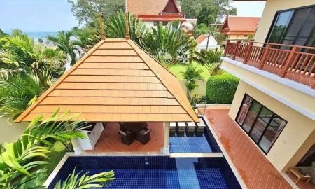 ขายบ้าน - ขายบ้านเดี่ยวหลังใหญ่ 135 ตรว โครงการบ้านทะเลสวรรค์ มีสระว่ายน้ำ ติดทะเลบางเสร่ สัตหีบ ชลบุรี.