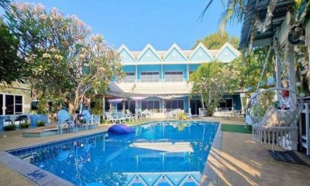 ขายอพาร์ทเม้นท์ / โรงแรม - ขายกิจการรีสอร์ท บางเสร่ สัตหีบ ใกล้ชายหาด ทำเลท่องเที่ยว TP-H2319