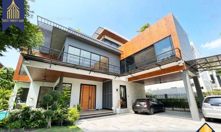 ขายบ้าน - ขายบ้าน 2 หลัง บนเนื้อที่ 200 วา พัฒนาการ 58 ศรีนครินทร์ สระว่ายน้ำ Fully furnished