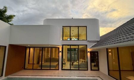 ขายบ้าน - WANGTANN Pool Villa บ้านหรูพูลวิลล่า สง่างาม แต่เน้นความเรียบง่าย เงียบสงบ สะดวกสบาย ตกแต่งพร้อมเข้าอยู่ หางดง เชียงใหม่