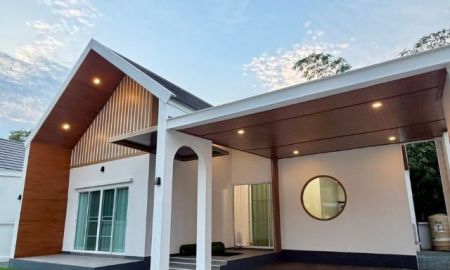 ขายบ้าน - บ้านใหม่ โซนสารภี ท่าวังตาล ติดถนนวงแหวนรอบ 3 เชียงใหม่ เฟอร์นิเจอร์และเครื่องใช้ไฟฟ้าครบ