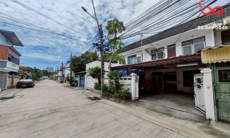 ขายทาวน์เฮาส์ - ขายทาวน์เฮาส์ ซอยวิภาวดี 20-ลาดพร้าว 18 หมู่บ้านอยู่เจริญ 2 ชั้น 24 ตร.ว.