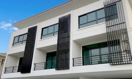 ขายทาวน์เฮาส์ - ทาวน์โฮมใหม่ 3 ชั้น ซอยประชาราษฎร์ 16 ( แยกวัดทินกร )