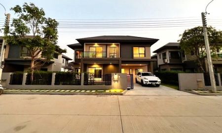 ให้เช่าบ้าน - ให้เช่า] หมู่บ้าน เวนิว ไอดี เวสต์เกต / 4 ห้องนอน 3 ห้องน้ำ / 65 ตรว. 200 ตรม. **45,000**