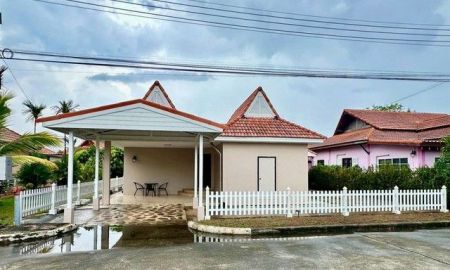 ให้เช่าบ้าน - 193 ให้เช่า บ้าน เม้าเท่นวิว2 86 ตร.วา ใกล้กับ ชายหาดบางแสน